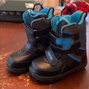 Burton Snowboarding boots, only worn half a season